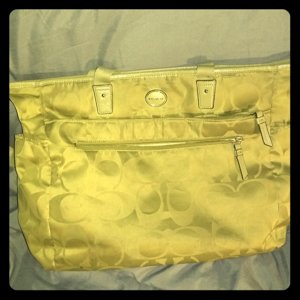 Coach shoulder bag green